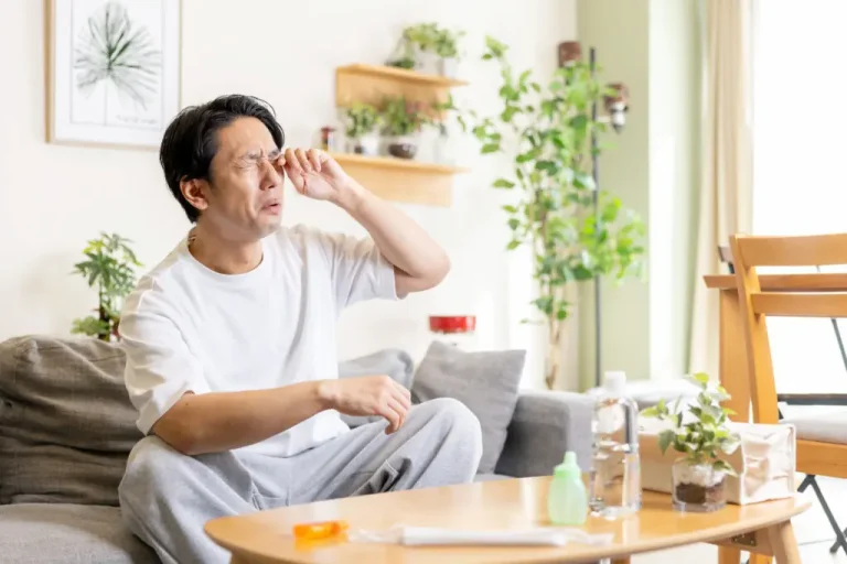 そのくしゃみ、家で悪化していませんか？花粉症と住まいの関係
